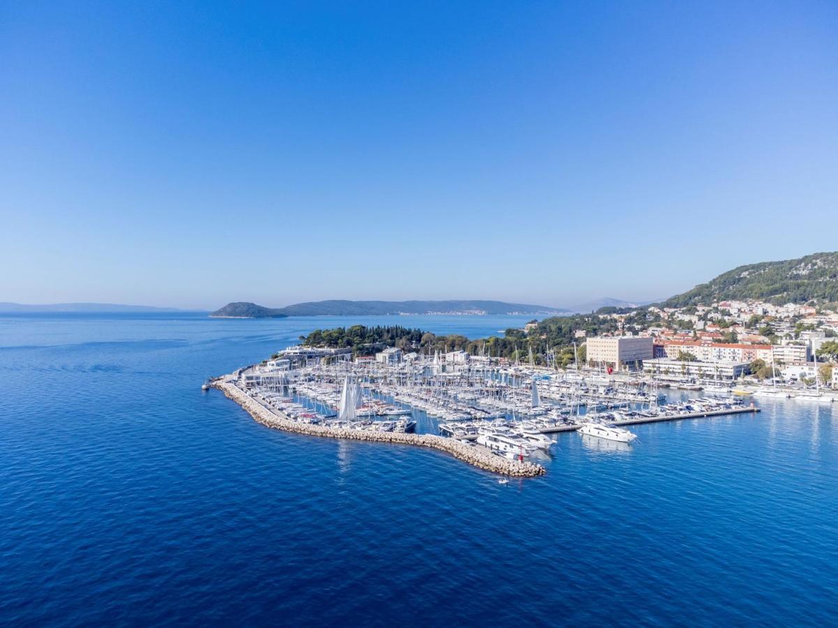 Apartament Apartman Lukiana*** Split Zewnętrze zdjęcie