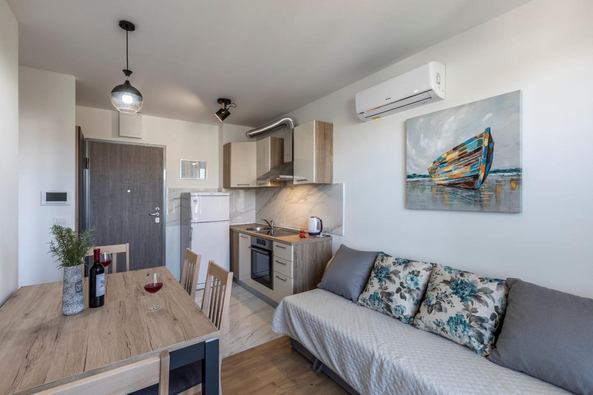 Apartament Apartman Lukiana*** Split Zewnętrze zdjęcie