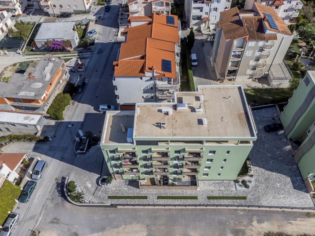 Apartament Apartman Lukiana*** Split Zewnętrze zdjęcie