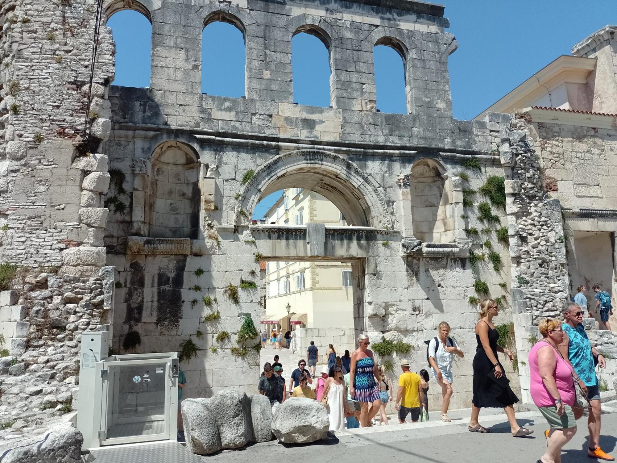 Apartament Apartman Lukiana*** Split Zewnętrze zdjęcie